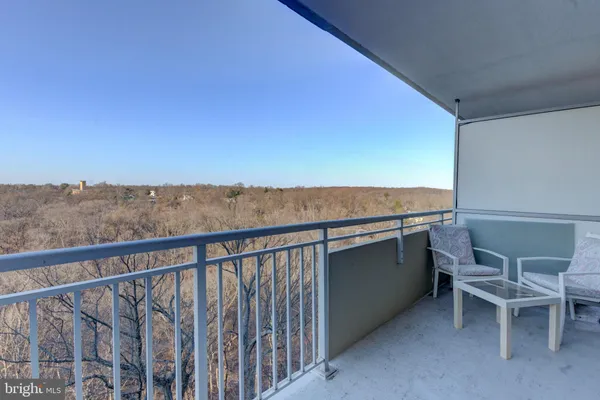 $525,000 | 3001 Veazey Terrace Northwest, Unit 1320, Washington, DC 20008