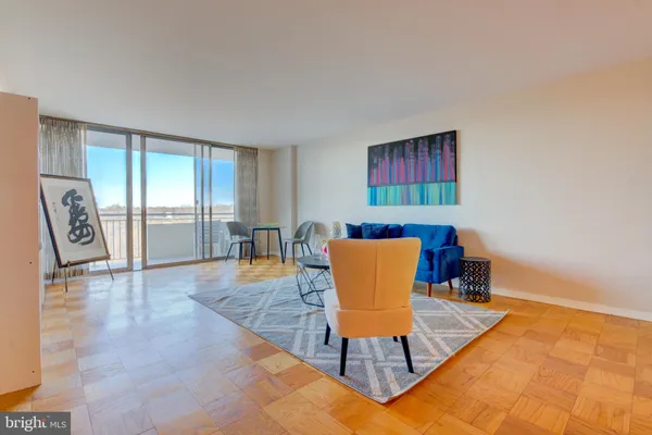 $525,000 | 3001 Veazey Terrace Northwest, Unit 1320, Washington, DC 20008