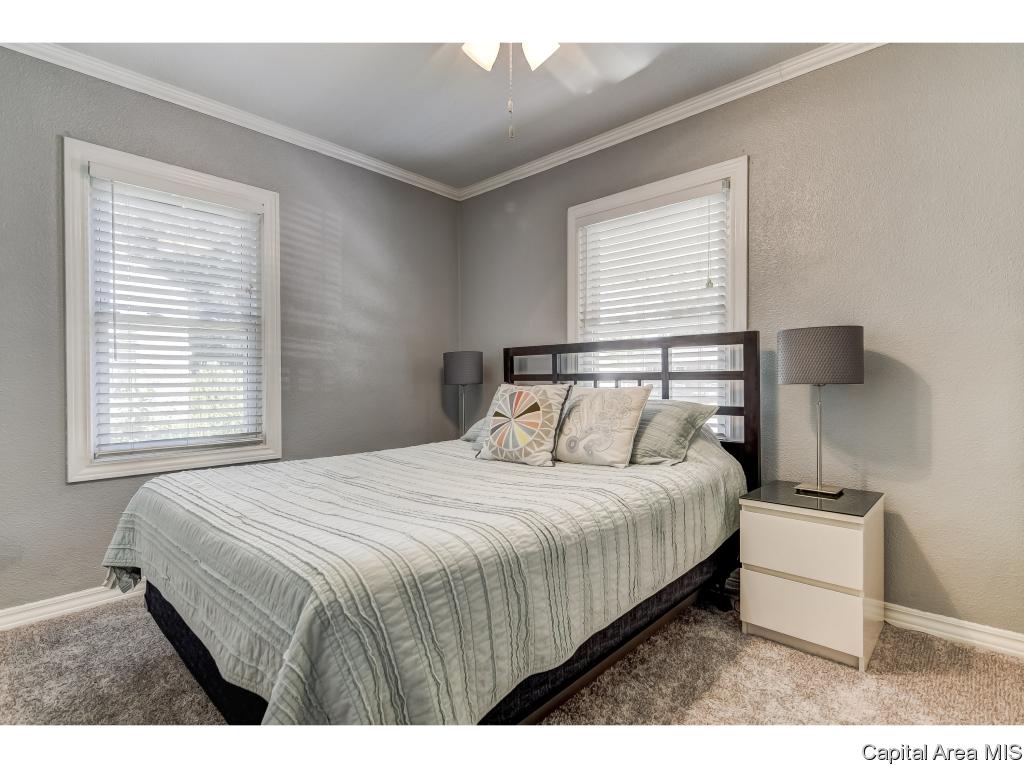 3307 Sheridan Street Springfield, IL 62703 - Photo 16 of 26