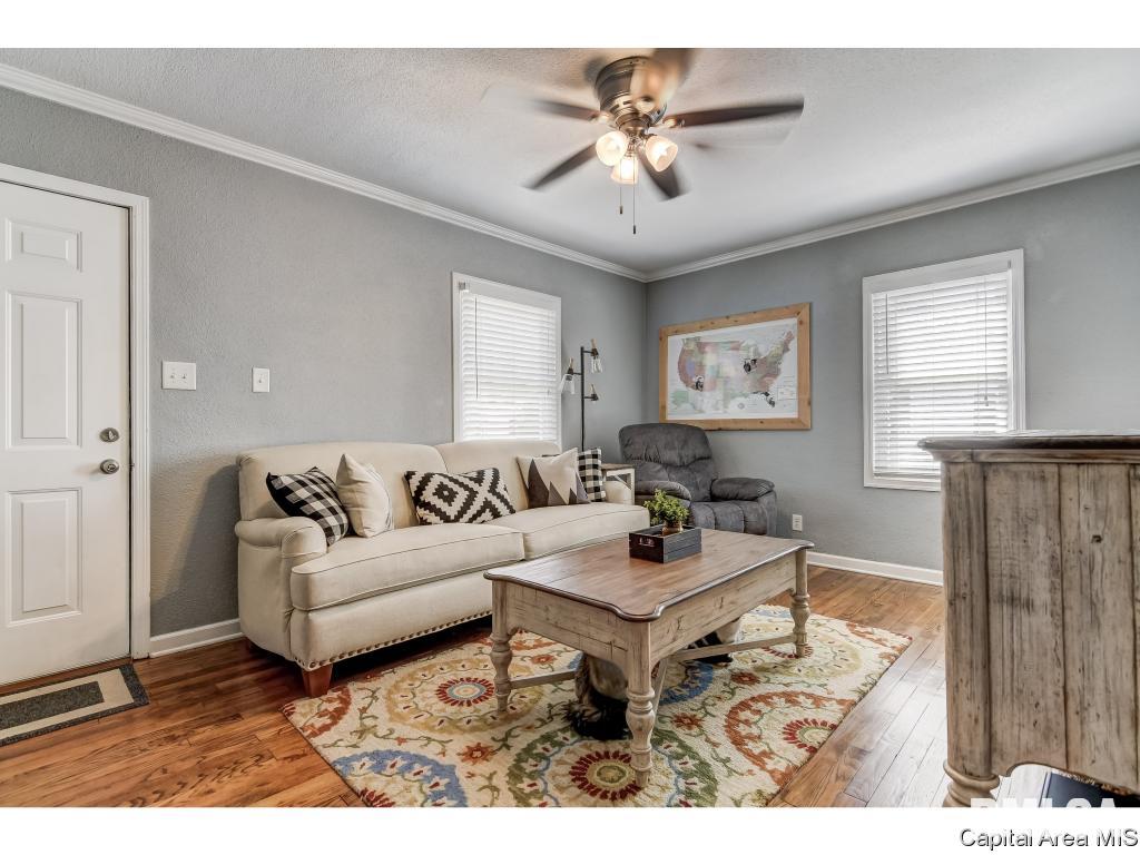 3307 Sheridan Street Springfield, IL 62703 - Photo 2 of 26