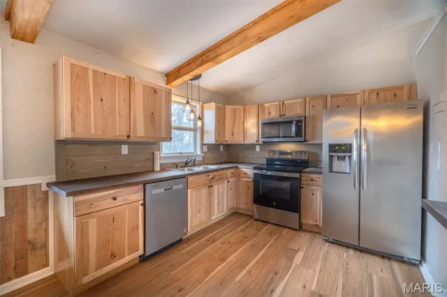 $415,000 | 18504 Wagon Wheel Trail, Warrenton, MO 63383