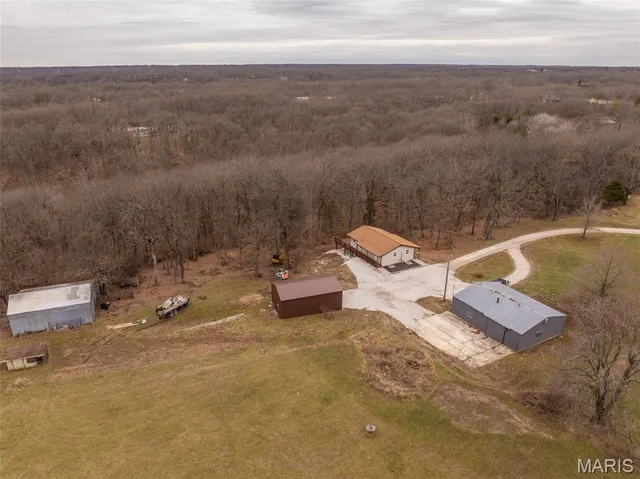 $425,000 | 18504 Wagon Wheel Trail, Warrenton, MO 63383