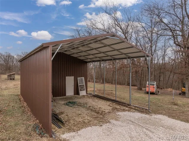$425,000 | 18504 Wagon Wheel Trail, Warrenton, MO 63383