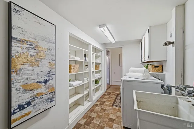 $1,300,000 | 6404 Guerneville Road, Sebastopol, CA 95472