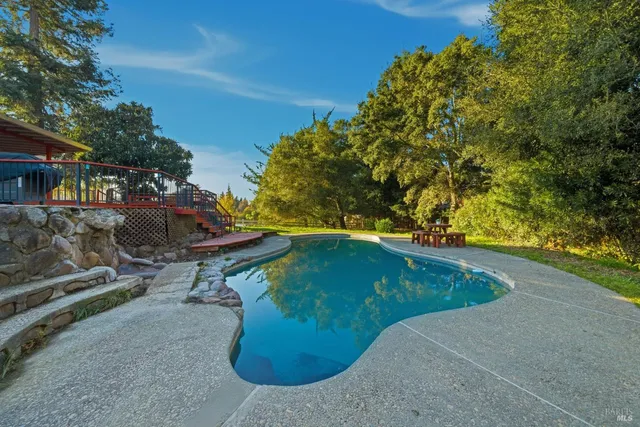 $1,300,000 | 6404 Guerneville Road, Sebastopol, CA 95472