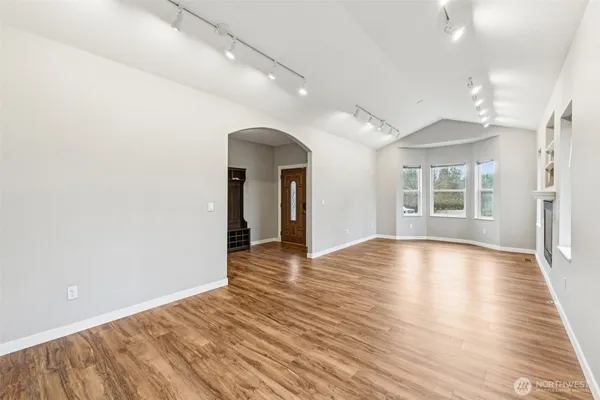 $1,049,000 | 17214 Snohomish Avenue, Snohomish, WA 98296