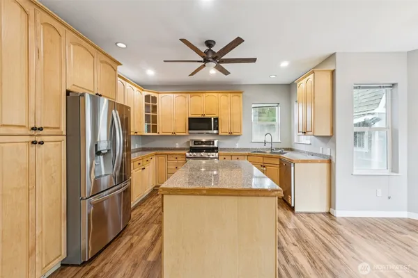 $1,049,000 | 17214 Snohomish Avenue, Snohomish, WA 98296