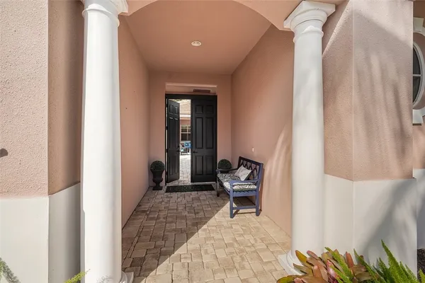 $1,199,000 | 9078 Castle Harbour Circle, Vero Beach, FL 32963
