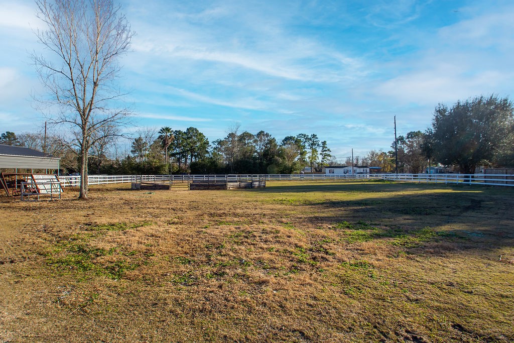 2827 Louis Road Crosby, TX 77532 - Photo 21 of 41