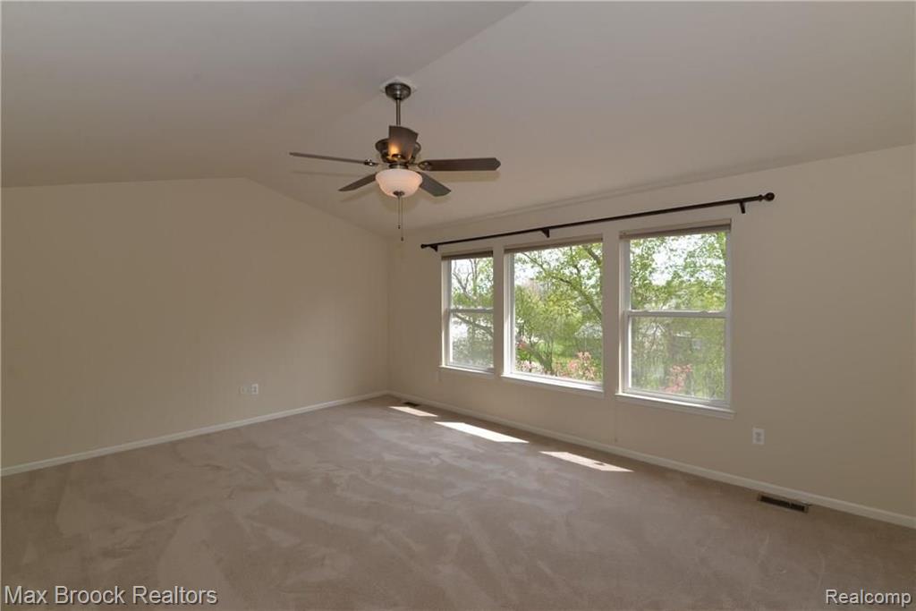 2407 Jackson Drive Rochester Hills, MI 48309 - Photo 32 of 56