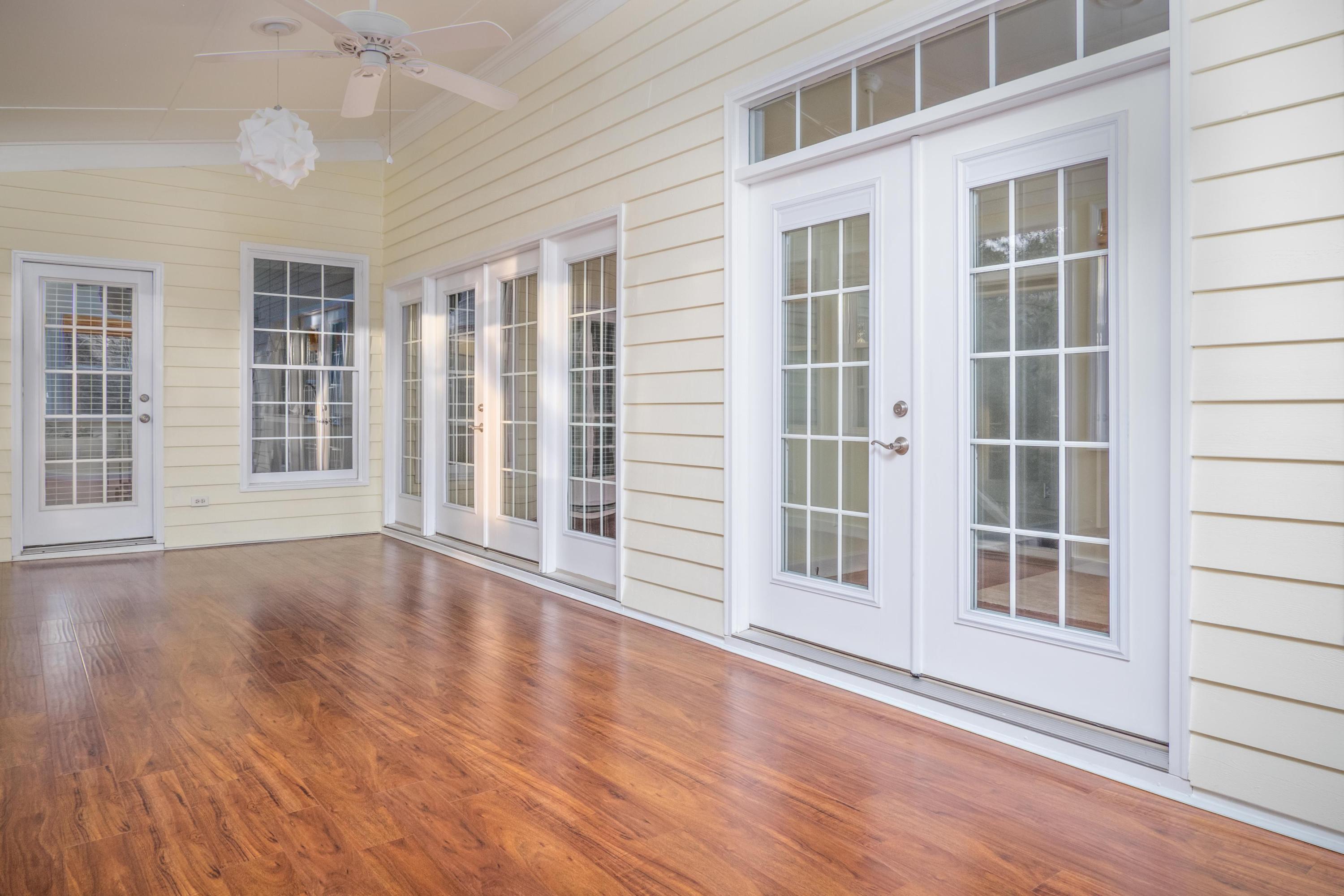 3113 Linksland Road Mount Pleasant, SC 29466 - Photo 19 of 35 19_Sun_Room_Pic#2