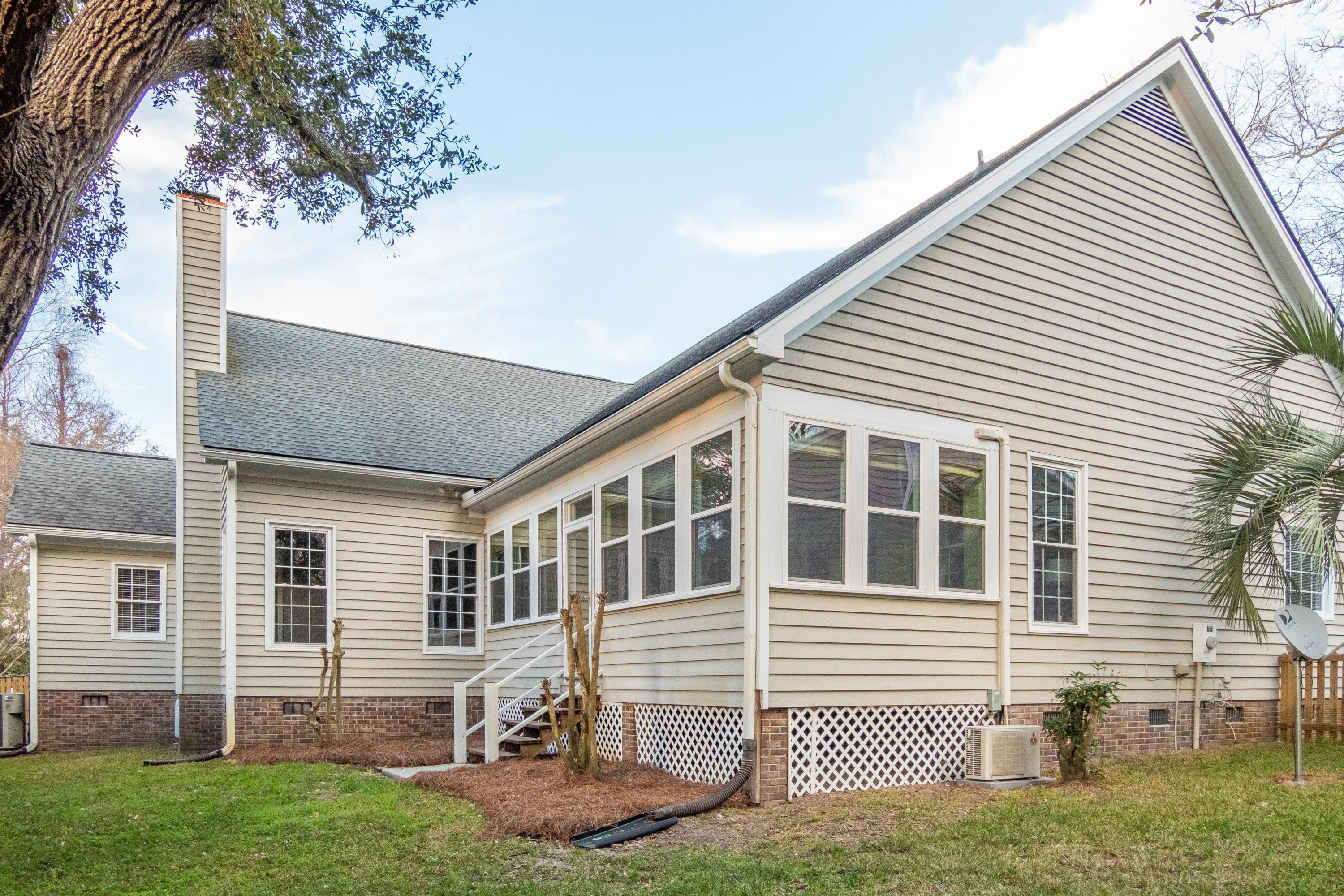3113 Linksland Road Mount Pleasant, SC 29466 - Photo 26 of 35 26_Back_Yard_Pic#1