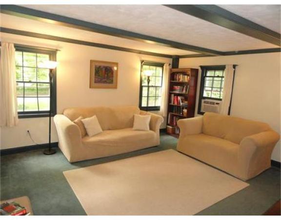 6 Gulf Road Belchertown, MA 01007 - Photo 2 of 19 Gallery Image 2
