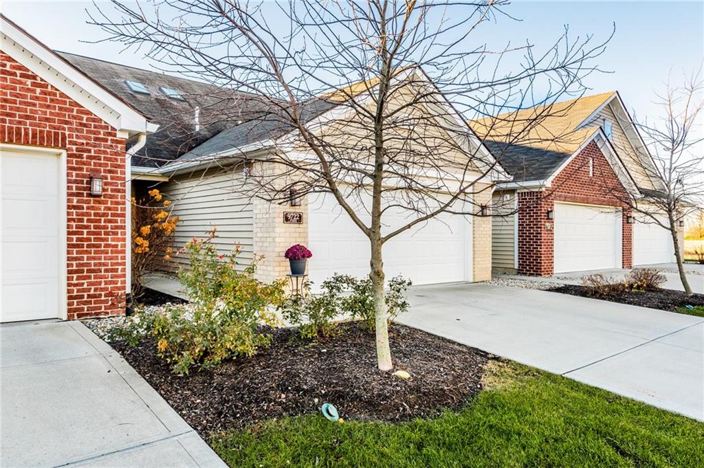 9722 Highpoint Ridge Drive, Unit 102 Fishers, IN 46037 - Photo 2 of 32 Gallery Image 2