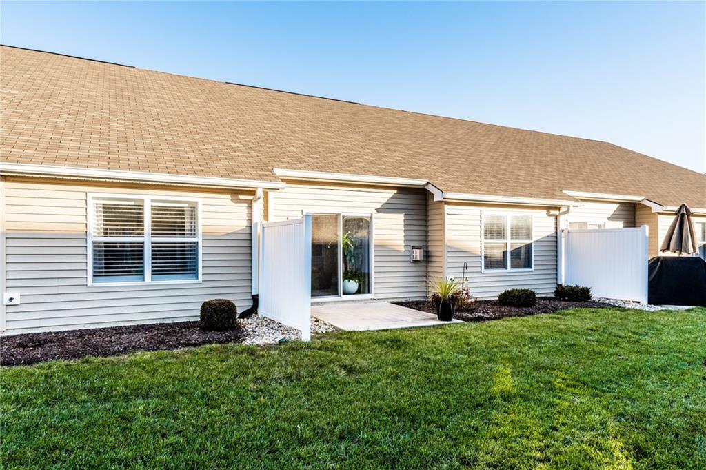 9722 Highpoint Ridge Drive, Unit 102 Fishers, IN 46037 - Photo 29 of 32 Gallery Image 29