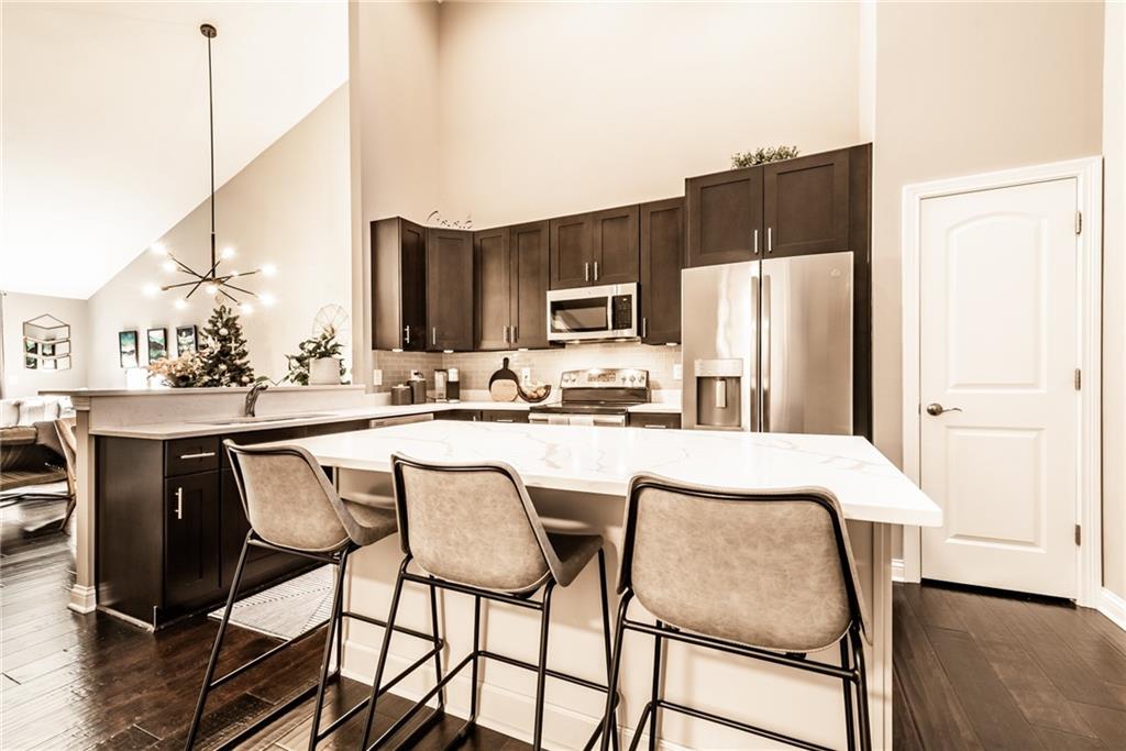 9722 Highpoint Ridge Drive, Unit 102 Fishers, IN 46037 - Photo 4 of 32 Gallery Image 4