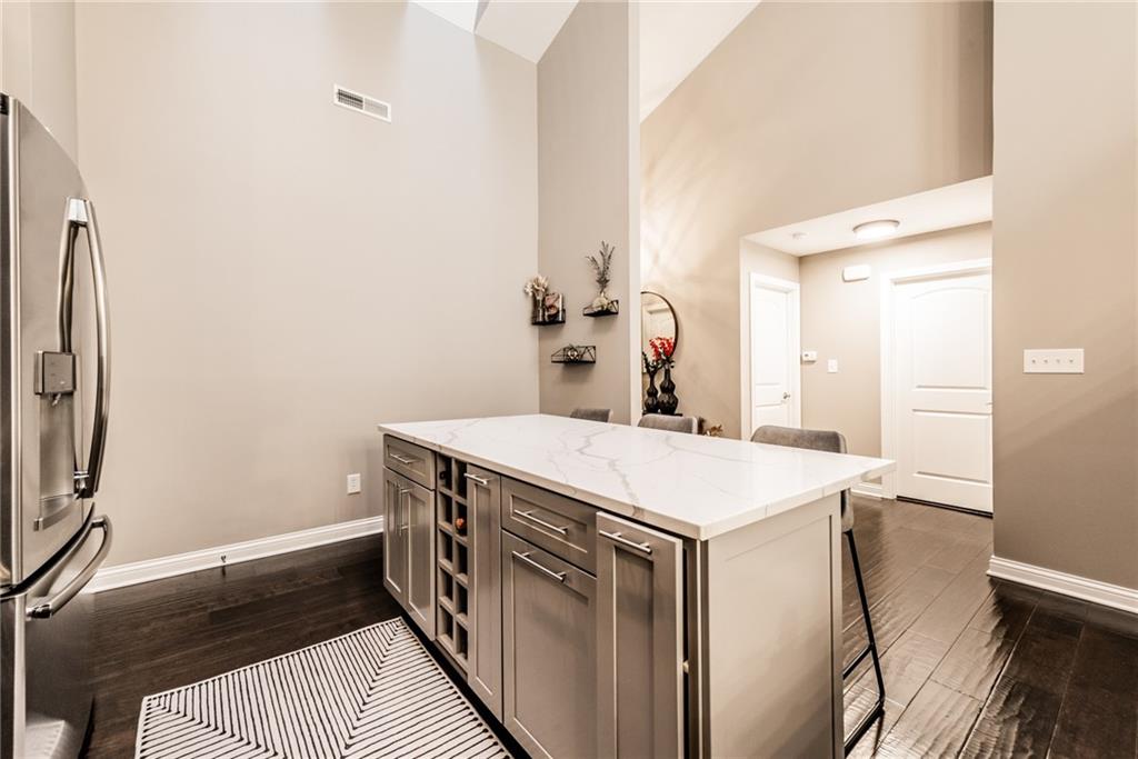 9722 Highpoint Ridge Drive, Unit 102 Fishers, IN 46037 - Photo 9 of 32 Gallery Image 9