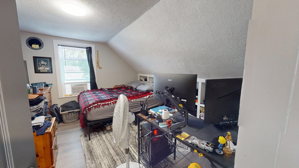 10 Washington Street, Unit 2 Medford, MA 02155 - Photo 5 of 6