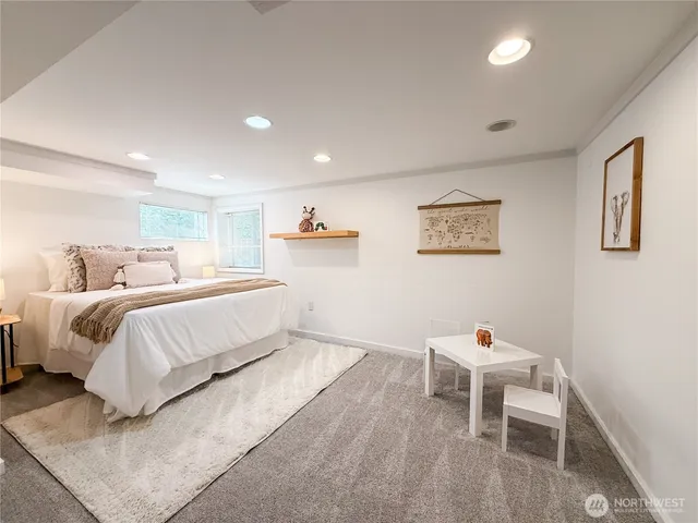 $630,000 | 10728 Stone Avenue North, Seattle, WA 98133