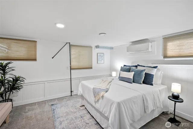 $630,000 | 10728 Stone Avenue North, Seattle, WA 98133