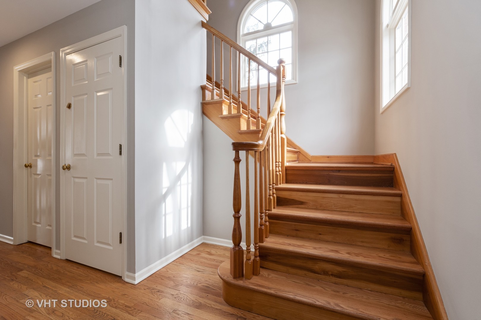 820 Chestnut Street, Unit B Deerfield, IL 60015 - Photo 3 of 17