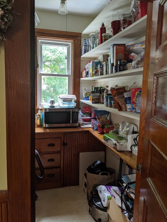 154 Glendale Road, Unit 2 Quincy, MA 02169 - Photo 9 of 21