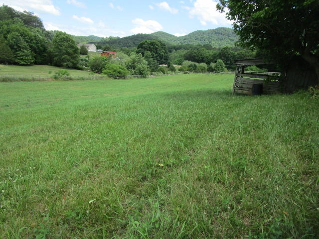 Blaine Chapel Road Rutledge, TN 37861 - Photo 2 of 5 IMG_2457