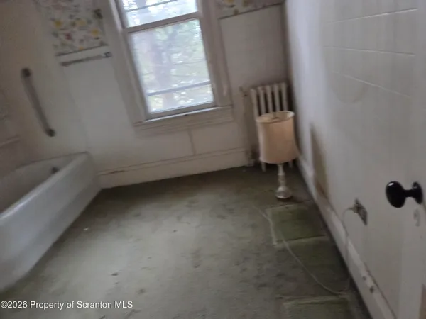 $200,000 | 1804 North Main Avenue, Scranton, PA 18508