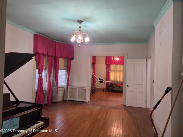 $200,000 | 1804 North Main Avenue, Scranton, PA 18508