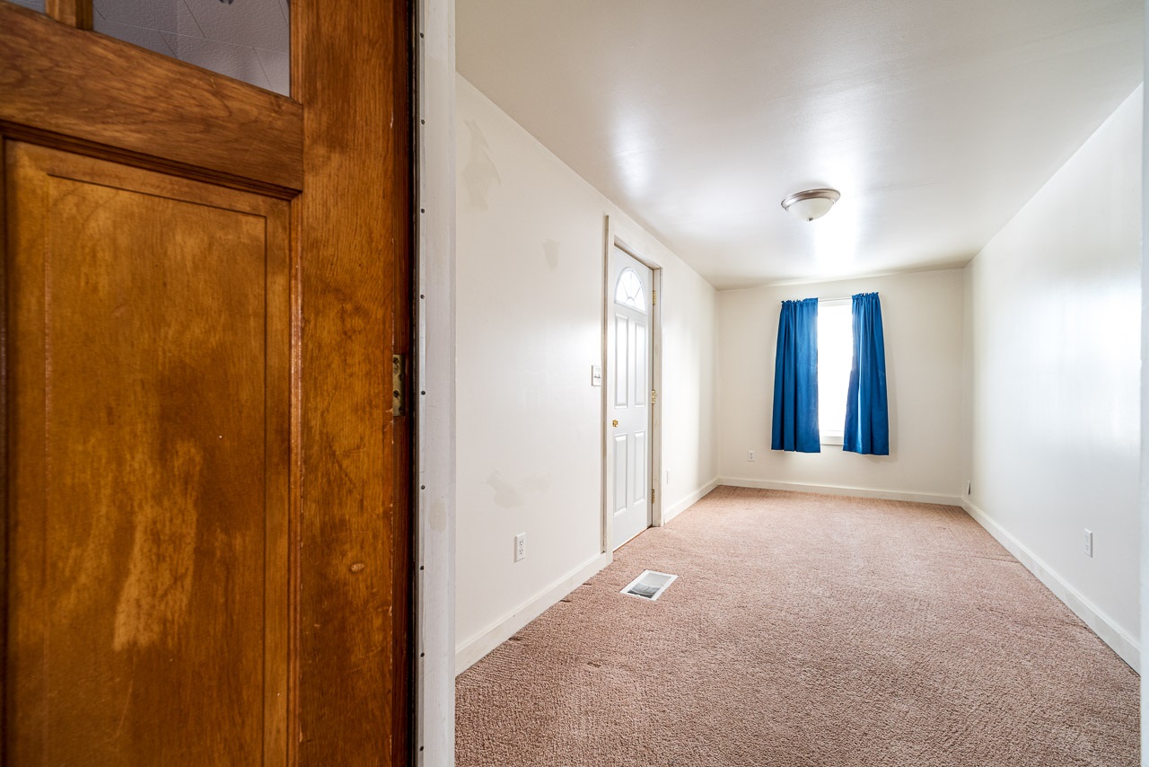 6336 East Tillman Road Fort Wayne, IN 46816 - Photo 5 of 35