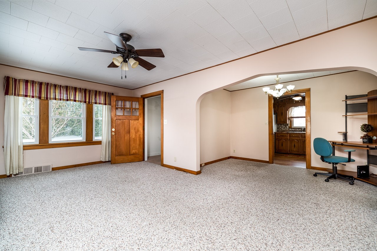 6336 East Tillman Road Fort Wayne, IN 46816 - Photo 10 of 35