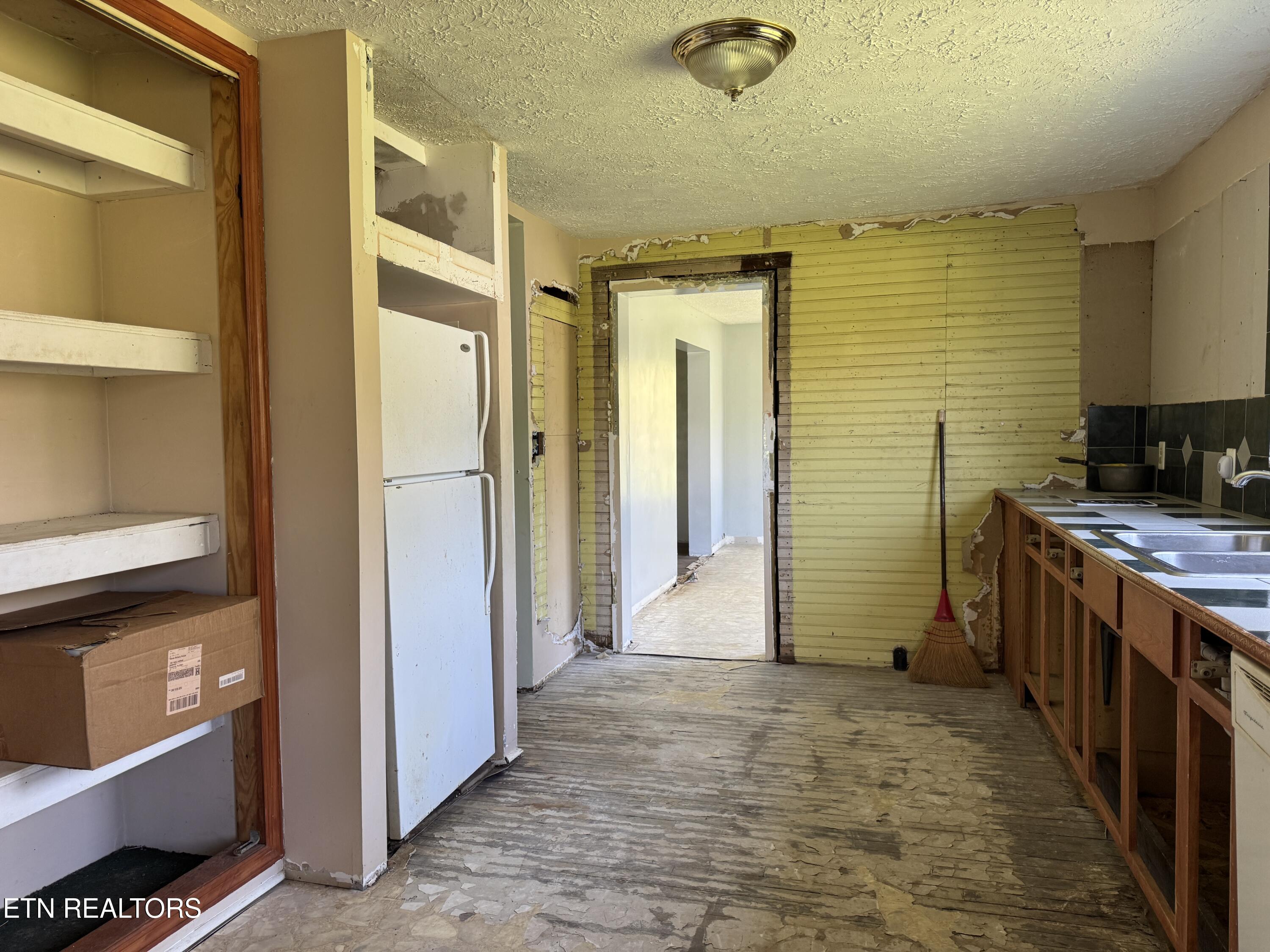 112 Shiloh Road Allred, TN 38542 - Photo 12 of 60 IMG_6808