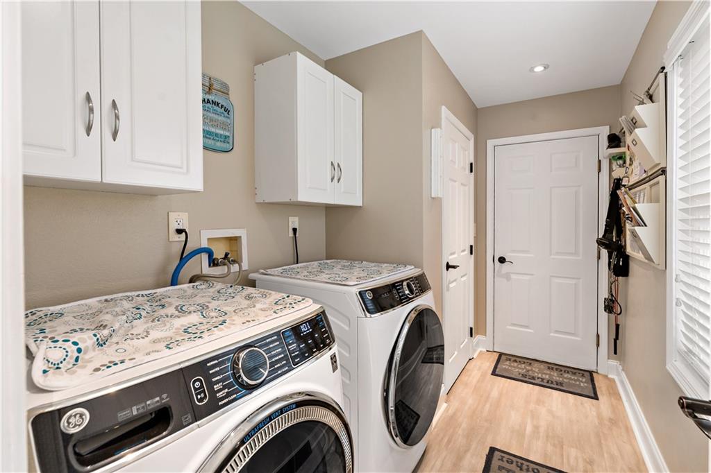 110 Ruth Way McDonald, PA 15057 - Photo 11 of 41 Gallery Image 11