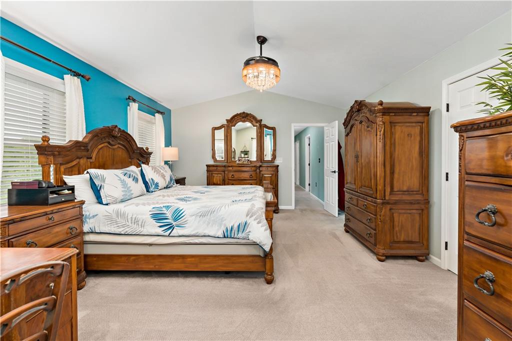 110 Ruth Way McDonald, PA 15057 - Photo 14 of 41 Gallery Image 14