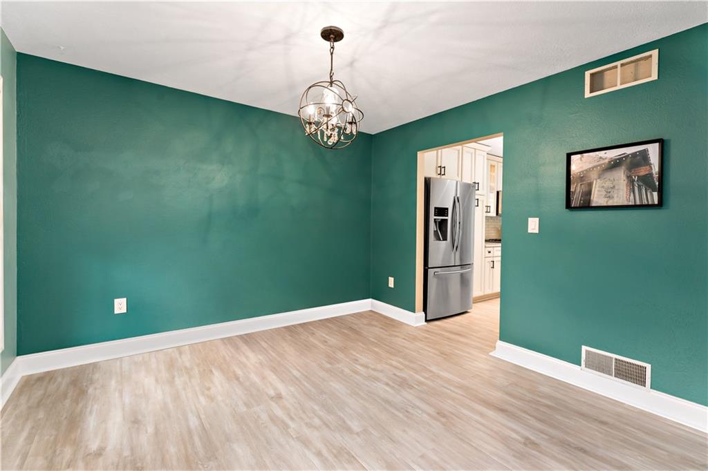 110 Ruth Way McDonald, PA 15057 - Photo 10 of 41 Gallery Image 10