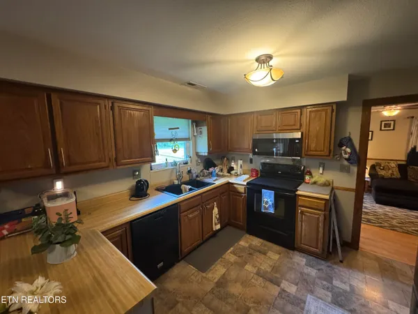 $499,000 | 1637 Arron Way, Sevierville, TN 37876