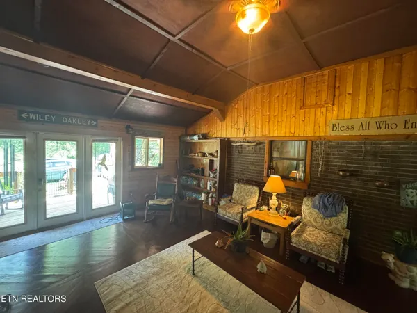 $499,000 | 1637 Arron Way, Sevierville, TN 37876