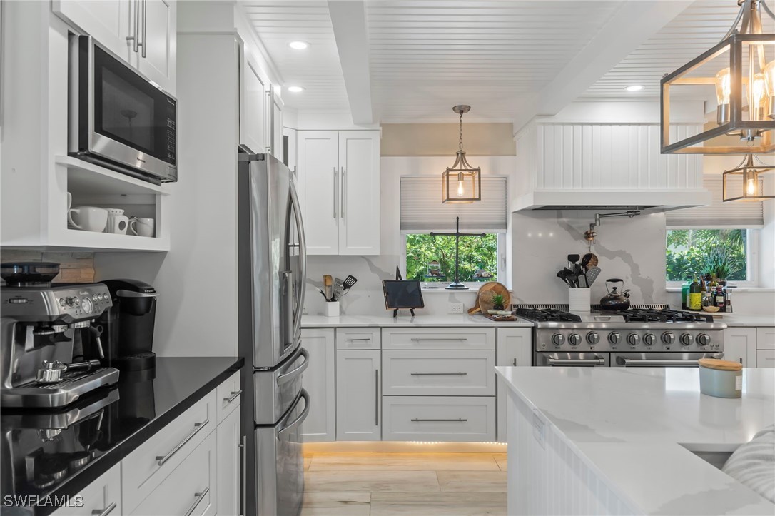 2795 North Beach Road Englewood, FL 34223 - Photo 15 of 49 Gallery Image 15
