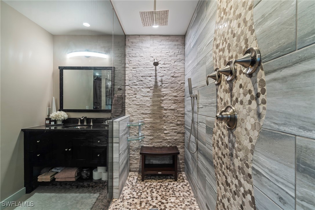 2795 North Beach Road Englewood, FL 34223 - Photo 22 of 49 Gallery Image 22