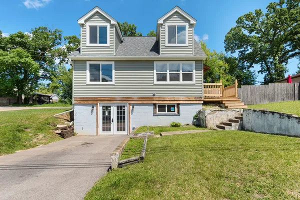 $299,000 | 105 Morningside Drive, Lakemoor, IL 60051