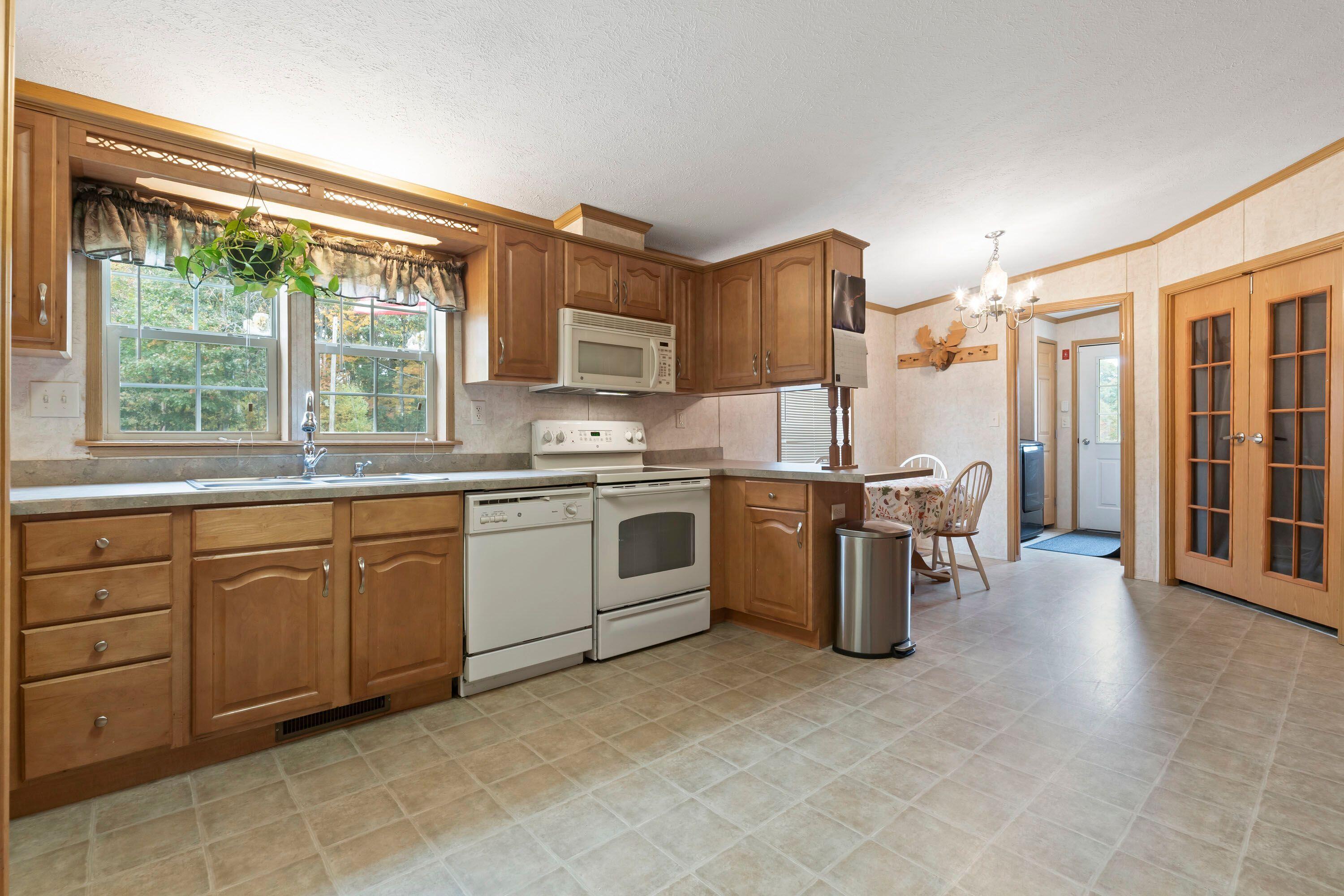 252 Blackberry Hill Road Berwick, ME 03901 - Photo 13 of 37 13