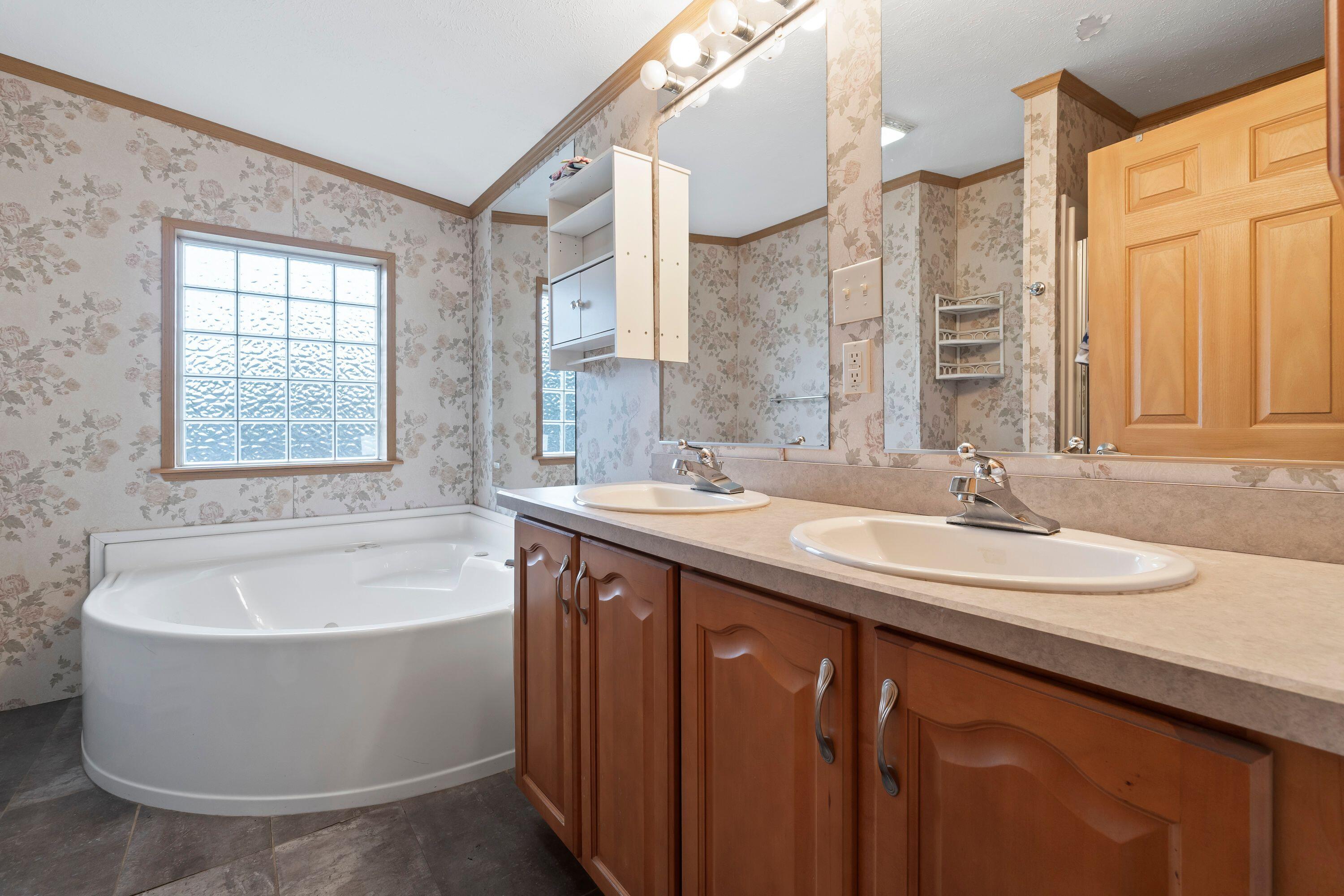 252 Blackberry Hill Road Berwick, ME 03901 - Photo 22 of 37 22