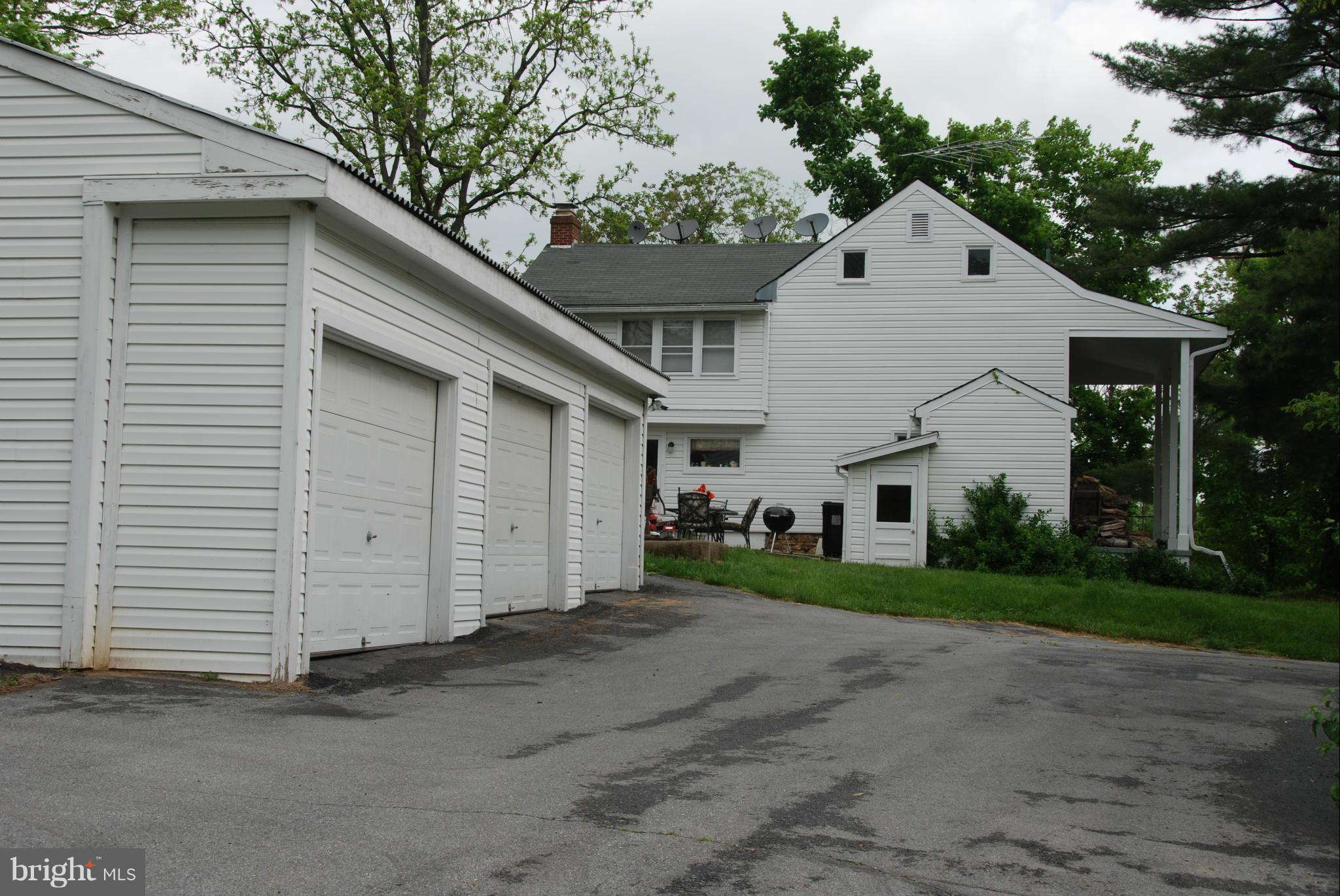 6533 Ford Road Frederick, MD 21702 - Photo 8 of 19 Exterior (General)