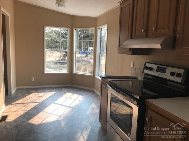 6793 Southwest Ferret Road Terrebonne, OR 97760 - Photo 3 of 18 Gallery Image 3