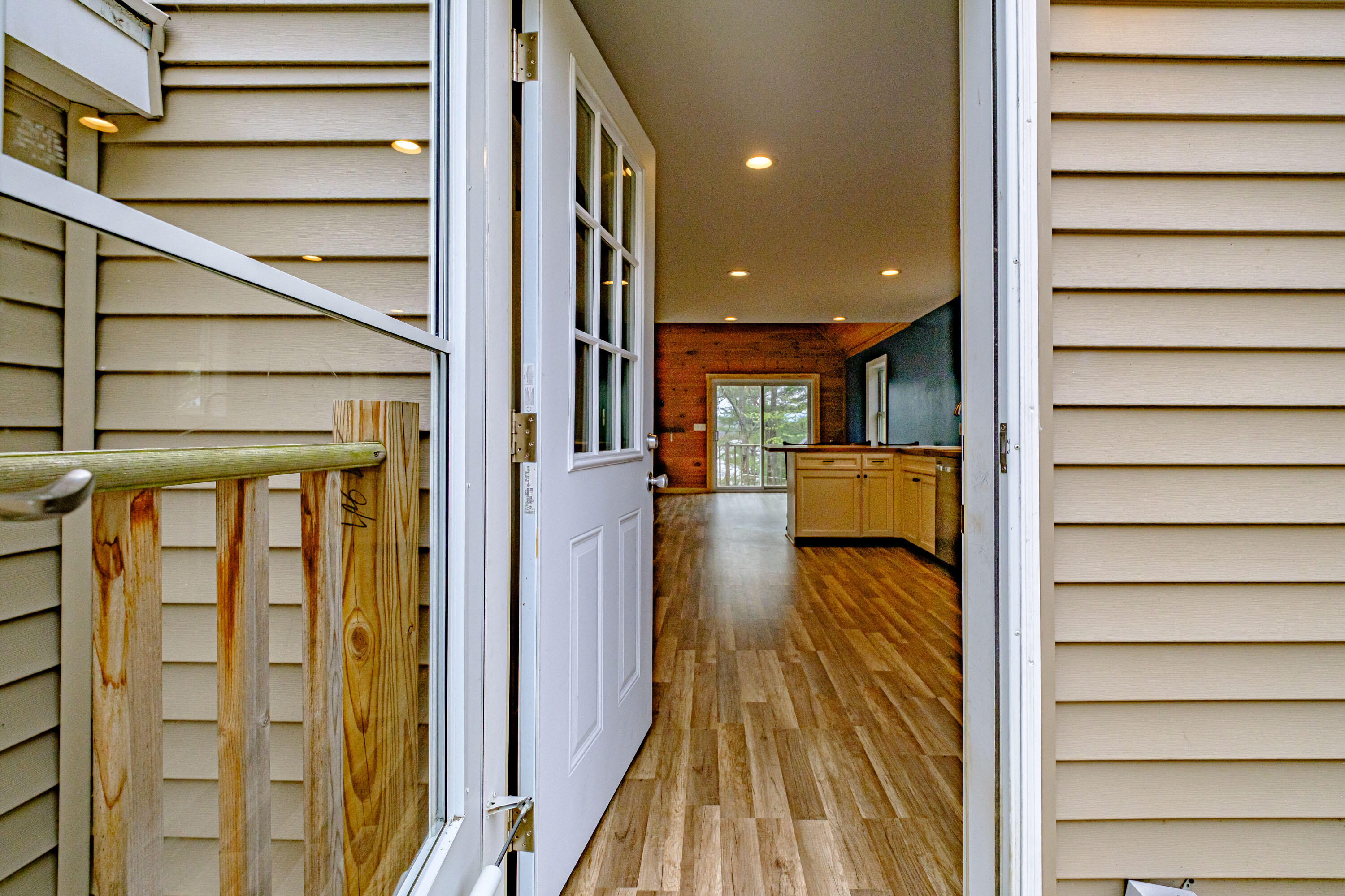 111 Thomas Pond Terrace Road Raymond, ME 04071 - Photo 4 of 37 20210504gp-63017