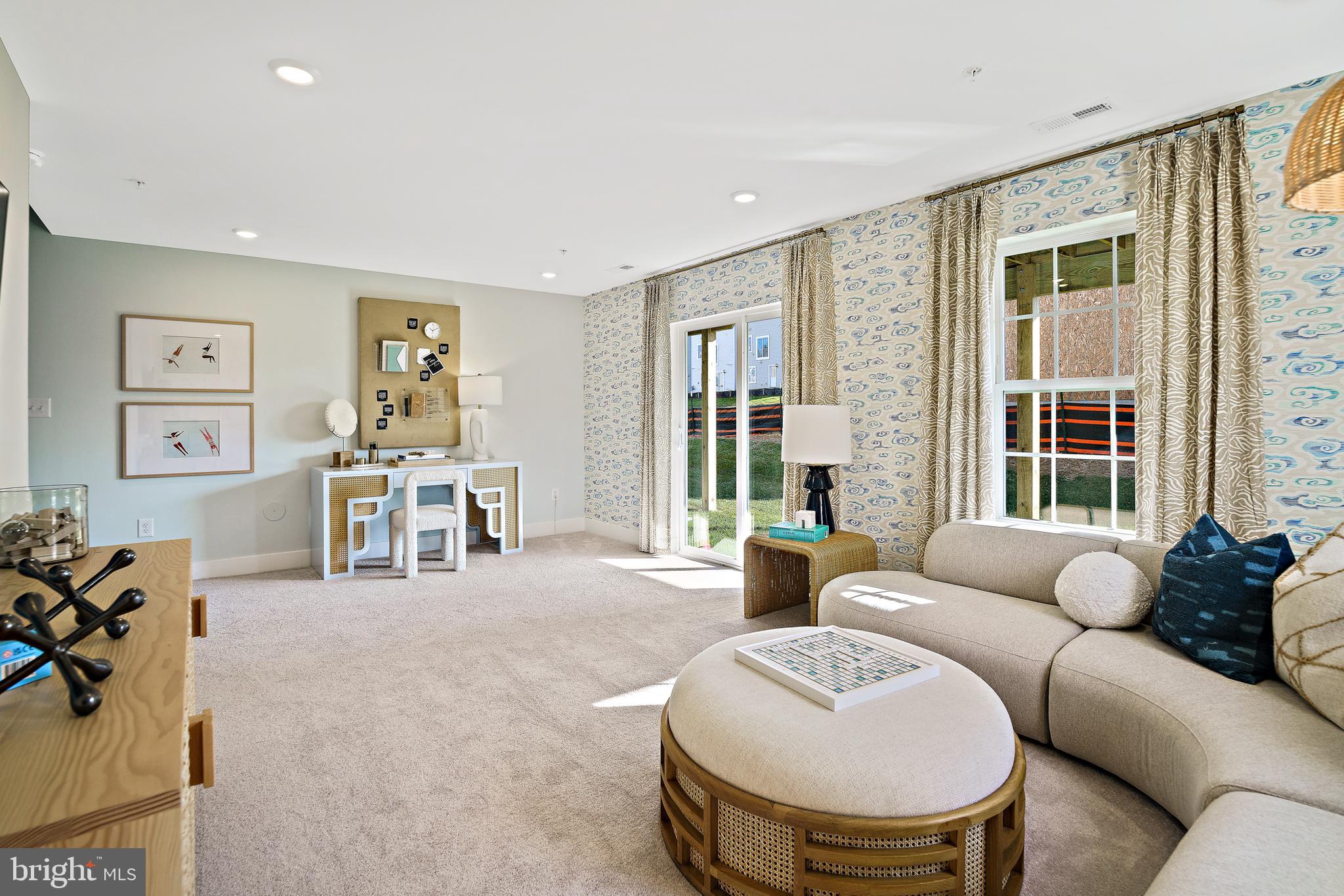 23600 Crosswinds Way California, MD 20619 - Photo 46 of 55 a living room with furniture and a large window