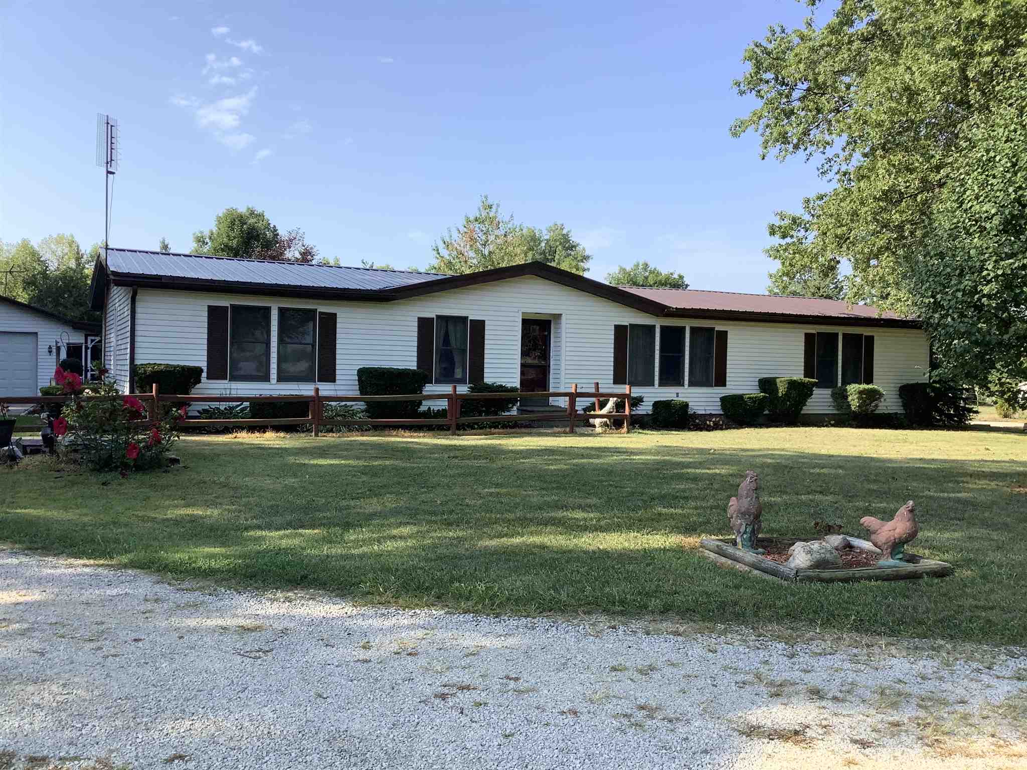 3414 Highway 224 Decatur, IN 46733 - Photo 2 of 31