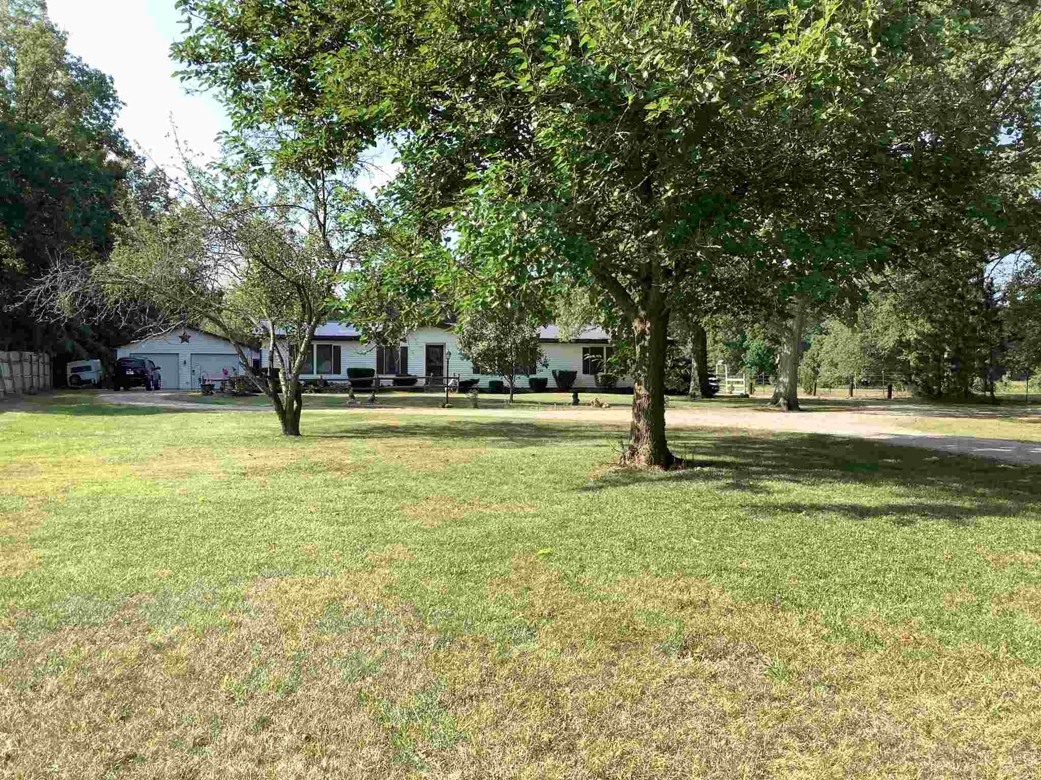 3414 Highway 224 Decatur, IN 46733 - Photo 9 of 31
