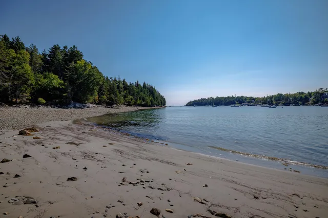 $6,200,000 | 87 Peabody Drive, Mount Desert, ME 04662