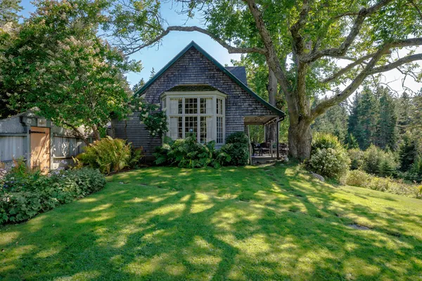 $6,200,000 | 87 Peabody Drive, Mount Desert, ME 04662